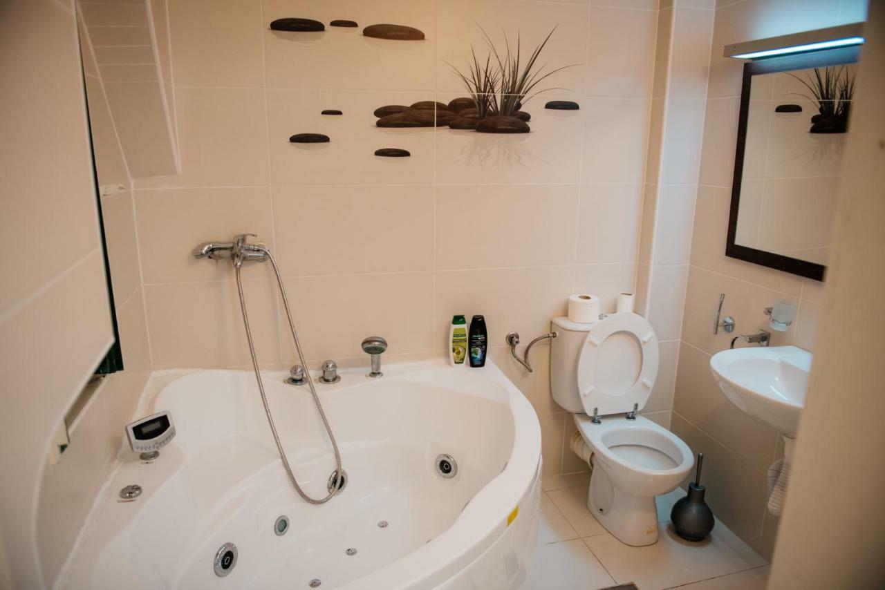 Kaya Apartment Котор Екстериор снимка